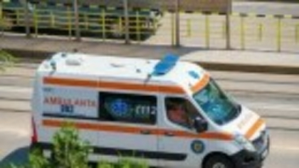 Bărbat pe trotinetă, lovit de o autoutilitară în Capitală. Șoferul, un tânăr de 24 de ani, a fugit de la locul accidentului