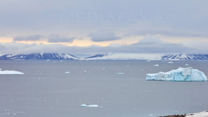 Efectele încălzirii globale: Pentru prima dată în istorie, Oceanul Arctic va rămâne fără gheaţă în următorii trei ani