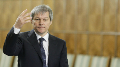 Dacian Cioloș, numit consilier onorific. Mutare-bombă la Cotroceni