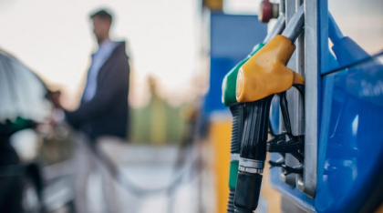 Benzina și motorina s-au scumpit astăzi, 1 ianuarie 2025. Și prețul la călătoria cu metroul s-a majorat, cu aproape 70%