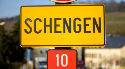 Austria va ridica vetoul pe Schengen probabil în primăvara anului 2025, scrie presa austriacă: E tot mai izolată în UE din cauza blocadei impuse României și Bulgariei