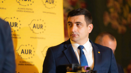 George Simion confirmă „darul” de 60.000 de euro cerut candidaţilor la parlamentare: Aşa este conceput sistemul electoral din România, candidaţii suportă aceste cheltuieli / Banii, viraţi în contul partidului şi raportaţi la AEP