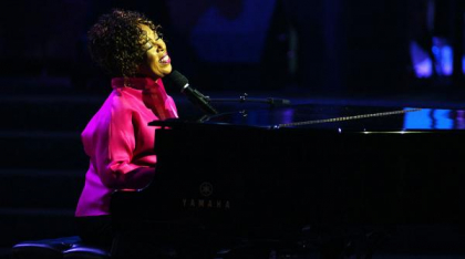 Cântăreața americană Roberta Flack a murit la 88 de ani. Era celebră pentru melodia „Killing Me Softly With His Song”