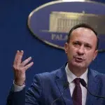 PSD vrea reducerea taxării cu 5 procente pe salariile mici și medii. Câți bani ar rămâne în buzunarele românilor