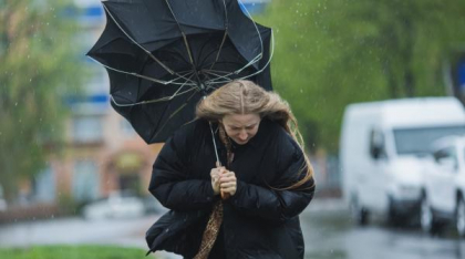 Cod galben de vijelii puternice. Bucureștiul și alte 8 județe sunt vizate de avertizarea meteo ANM