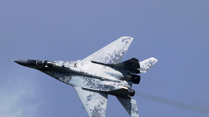 Rusia susține că a doborât un avion MiG-29, într-un atac cu rachetă asupra unei baze aeriene ucrainene