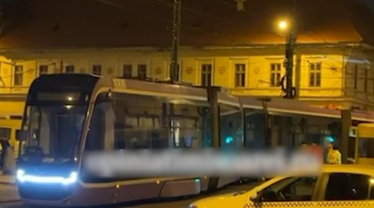 Un tramvai a deraiat și a ajuns pe trotuar, în Timișoara