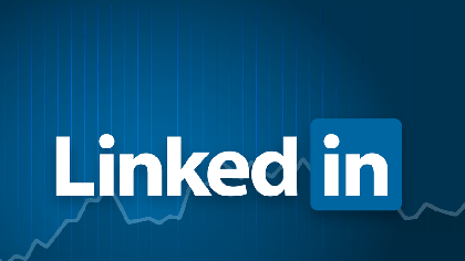 LinkedIn, dată în judecată pentru folosirea mesajelor private ale utilizatorilor în antrenarea AI