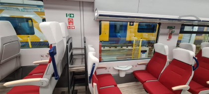 Primul tren electric Alstom a finalizat cursa cu un eşec: garnitura e ţinută în depou