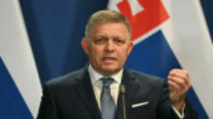 Opoziţia îl acuză pe premierul Robert Fico că pregăteşte ieşirea ţării din UE