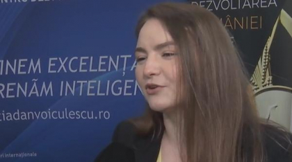 Cine este Bianca Ghinoiu, tânăra inventatoare care a dezvoltat o aplicaţie ce poate controla dronele cu puterea minţii