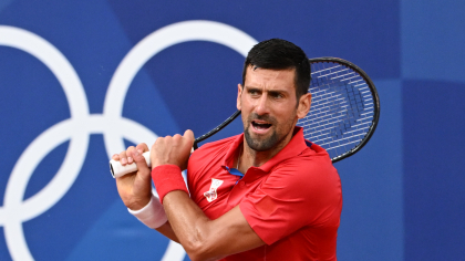 Novak Djokovic l-a învins pe Carlos Alcaraz într-un meci spectacol şi este tot mai aproape de istoricul titlu 25 de Grand Slam. Nole: "Este unul dintre cele mai epice meciuri pe care le-am jucat"