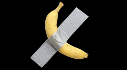 Banana lipită cu banda adezivă s-a vândut cu peste 6 milioane de dolari. Cine este noul proprietar, care spune că o va mânca