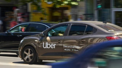 Uber, Bolt și Black Cab vor fi obligate să trimită la ANAF date despre șoferi, mașini, curse și bani în fiecare lună. Când se aplică măsura