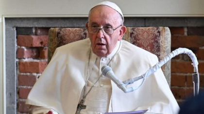 Papa Francisc critică dur planul de deportare în masă a lui Donald Trump: „Nu cedați în fața narativelor care discriminează”