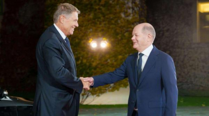 Klaus Iohannis s-a întâlnit cu Olaf Scholz. Cancelarul german i-a spus ce a discutat cu Putin