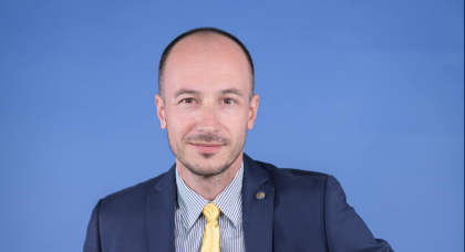 Silviu Feroiu a confirmat că PNL își asumă în orice context guvernarea, chiar și guvern minoritar: „Țara aceasta trebuie guvernată. Nu putem s-o lăsăm pe marginea prăpastiei și să ne împingă extremiștii în ea” (VIDEO)