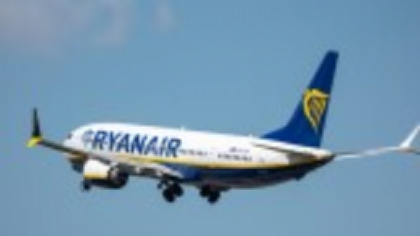 Incident pe Aeroportul Otopeni: Un avion Ryanair, cu 194 de persoane la bord, a cerut să revină de urgenţă pe aeroport