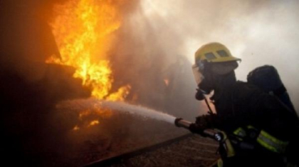 Incendiu într-un cămin studențesc din Cluj Napoca. Etajul este inundat cu fum