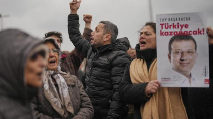 Haos în Istanbul, după arestarea primarului. Protestele au fost interzise, metroul e oprit, rețelele sociale sunt blocate