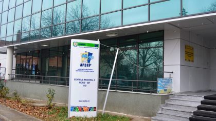 Fermierii din Iași au semnat cu AFIR contracte de finanțare, în valoare de 3 milioane de euro. Banii sunt folosiți pentru dezvoltarea afacerilor