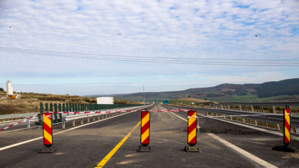 Străpungerea primei galerii a tunelului de pe autostrada Sibiu-Piteşti se va realiza luni