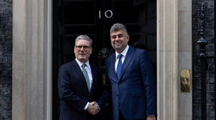 Marcel Ciolacu, primit de omologul său britanic, Keir Starmer, în Downing Street