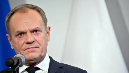 Donald Tusk, în plenul Parlamentului European: „Dacă Europa vrea să supravieţuiască, trebuie să se înarmeze”