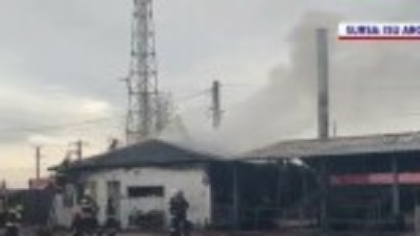 Incendiu grav în Argeș la o firmă de produse petroliere. Un bărbat a ajuns la spital cu arsuri de gradul III pe 98% din corp