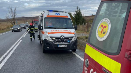 Cinci răniți după impactul dintre două mașini, în Târgu Mureș