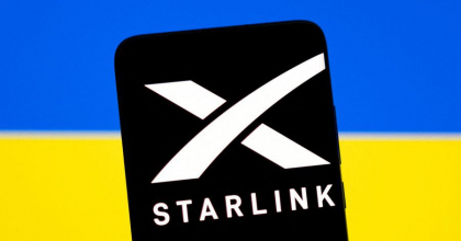 Reuters: SUA iau în calcul să taie accesul Ucrainei la internetul Starlink dacă nu va semna acordul privind mineralele rare