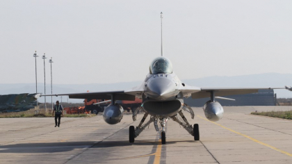 Forțele Aeriene Române vor apăra spațiul aerian național și cel aliat cu avioane F-16. Anunțul ministrului Apărării