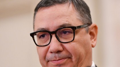 Victor Ponta nu mai este preşedintele Comisiei de politică economică din Camera Deputaţilor