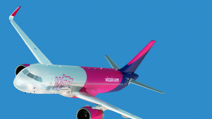 Este oficial: Şase noi rute aeriene vor lega Sibiul de oraşe din Germania, Austria, Italia, Elveţia şi Spania. Wizz Air a făcut anunţul