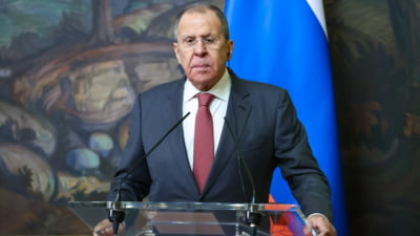 Serghei Lavrov spune la ce se așteaptă Kremlinul, după ce Donald Trump a câștigat alegerile în SUA. „Se simt confortabil atunci când slăbesc Rusia și influența sa.”