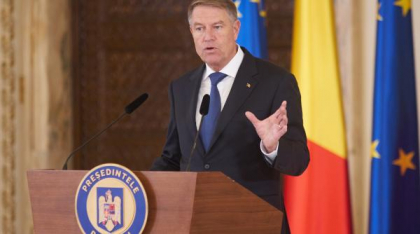 Ziua Mondială a Educației. Klaus Iohannis a decorat mai multe școli: &amp;quot;A te dedica formării unor întregi generații este una dintre cele mai frumoase vocații&amp;quot;